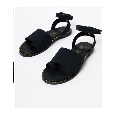 Sandale noir en daim