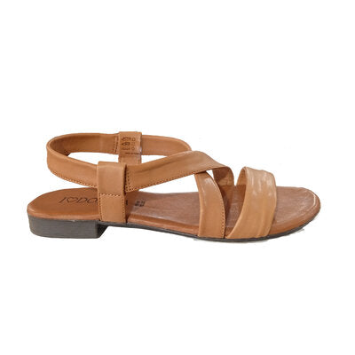 Sandales en cuir camel